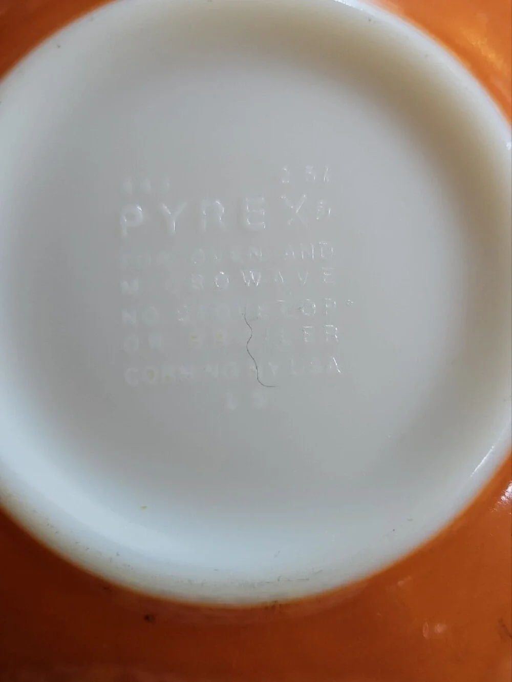 Pyrex Cinderella Harvest Wheat Orange And White 2.5 Quart Mixing Bowl # 443